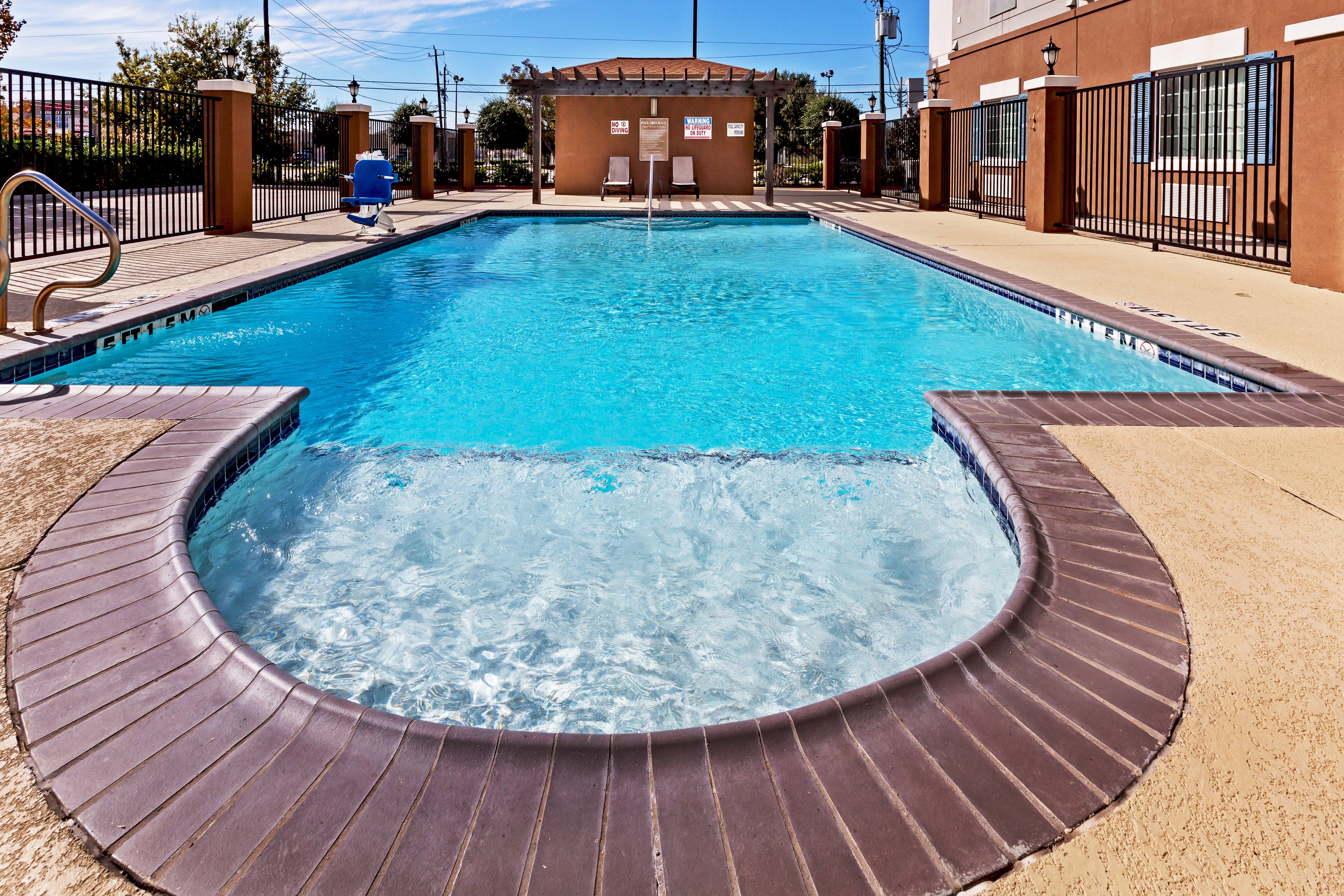 Candlewood Suites Baytown By Ihg Zewnętrze zdjęcie