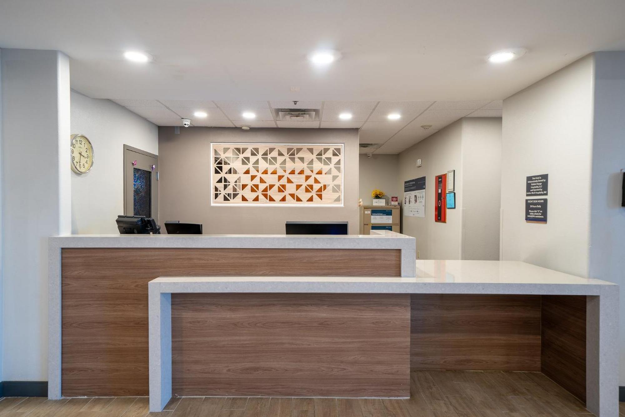 Candlewood Suites Baytown By Ihg Zewnętrze zdjęcie